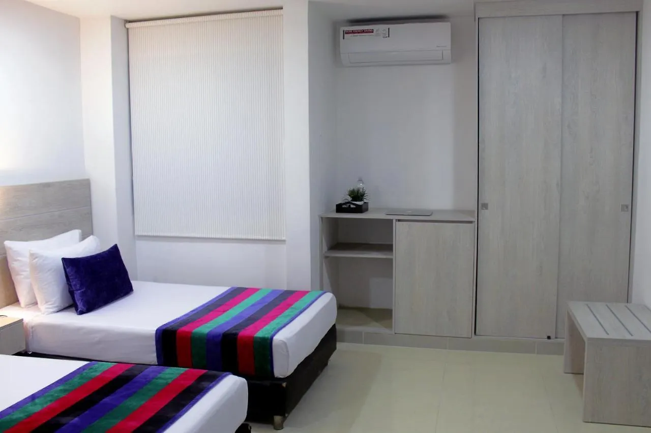 Hotel Suite Comfort Μεντεγίν
