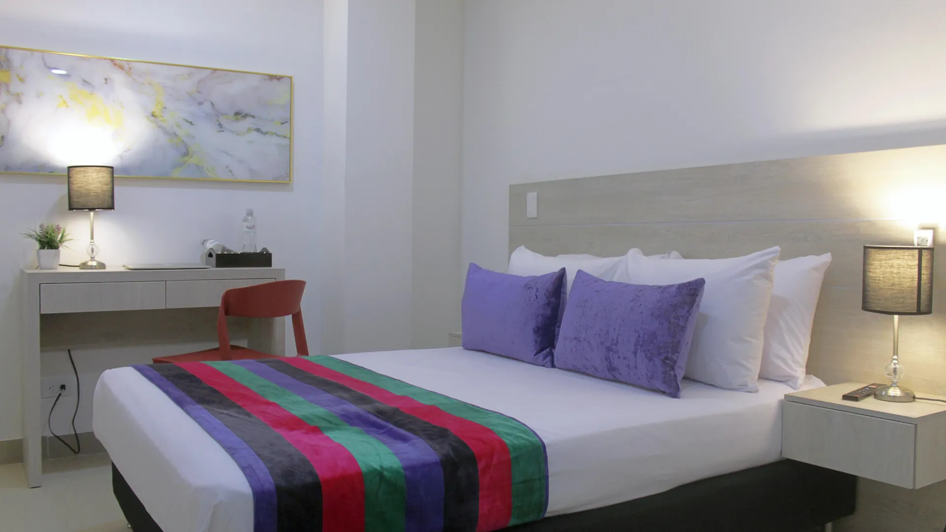 Hotel Suite Comfort Μεντεγίν