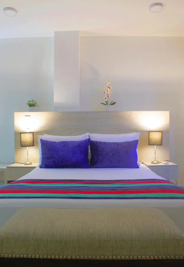 Hotel Suite Comfort Medellin 3*,  Colombia