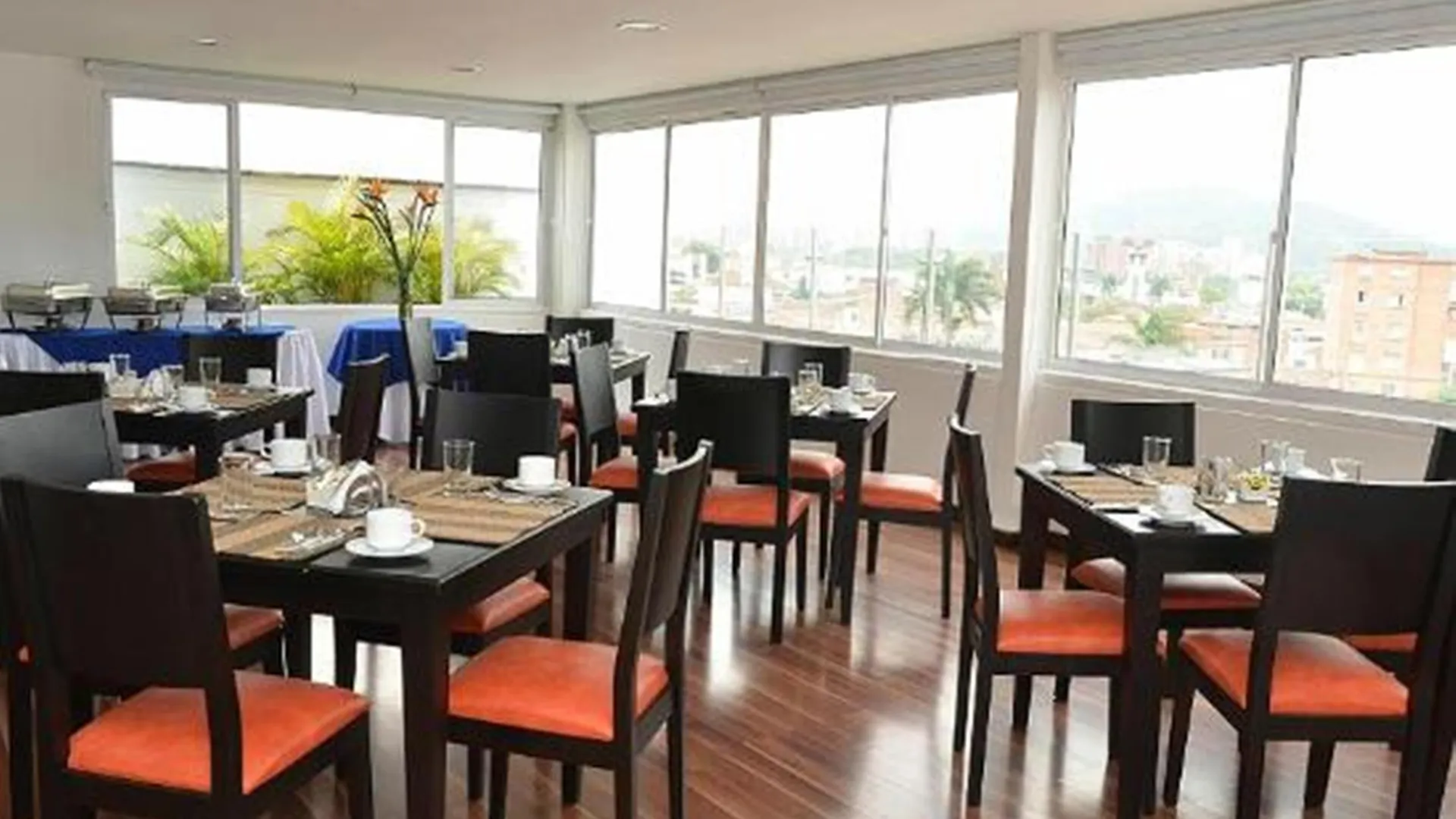 ***  Hotel Suite Comfort Medellin Colombia