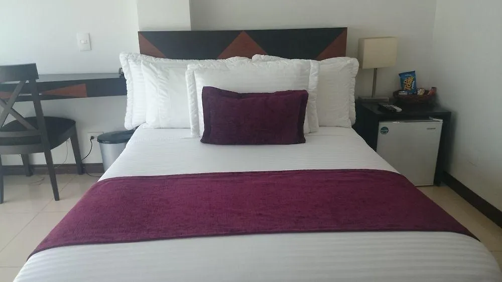Hotel Suite Comfort Medellin