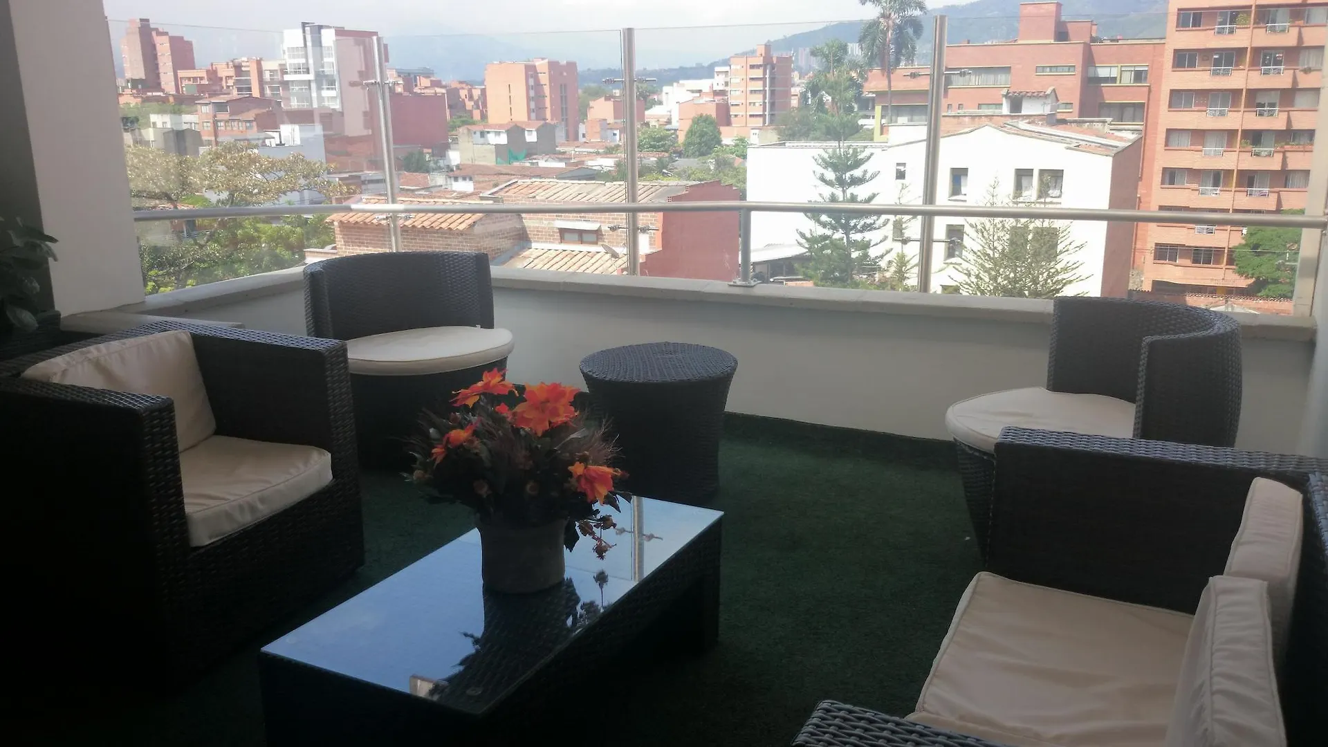 Hotel Suite Comfort Medellin 3*,