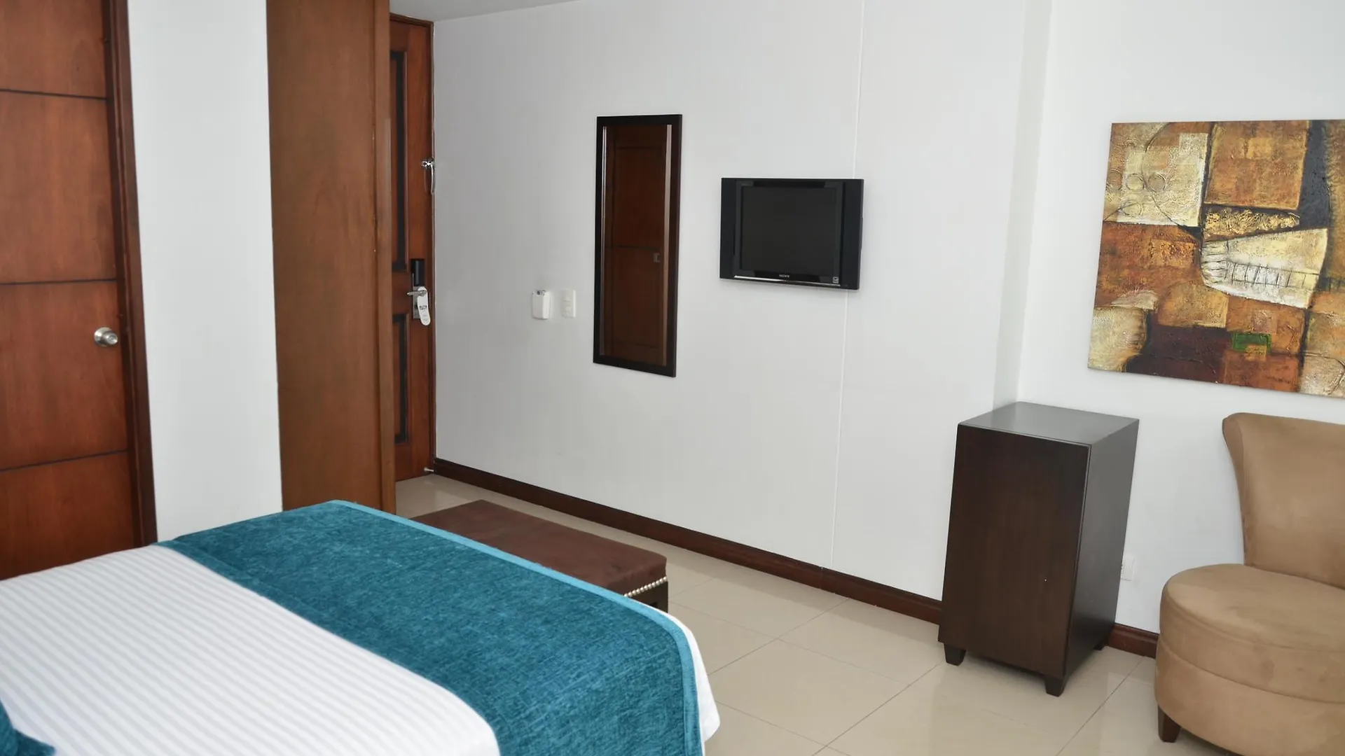 Hotel Suite Comfort Medellin 3*,  Colombia